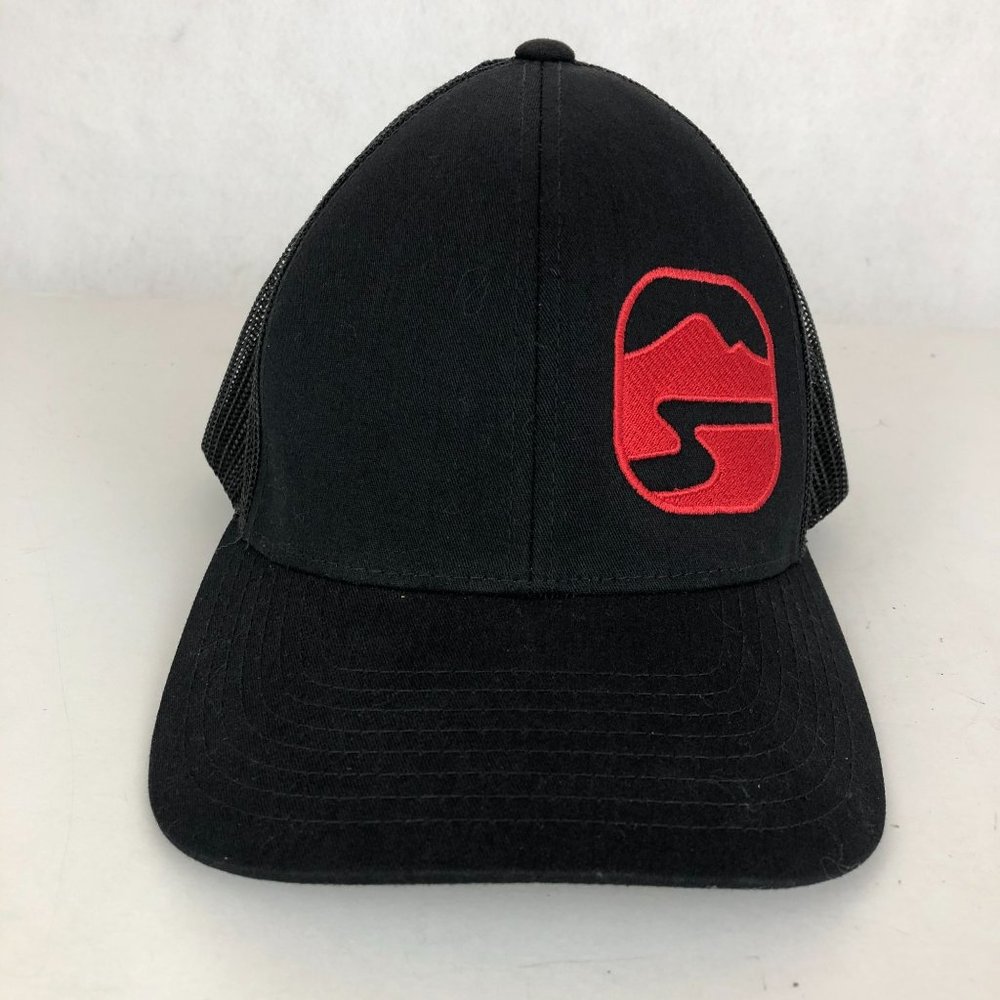 Pacific Headwear Unisex One Size 104C Pro Model Black Red Snapback Hat Cap